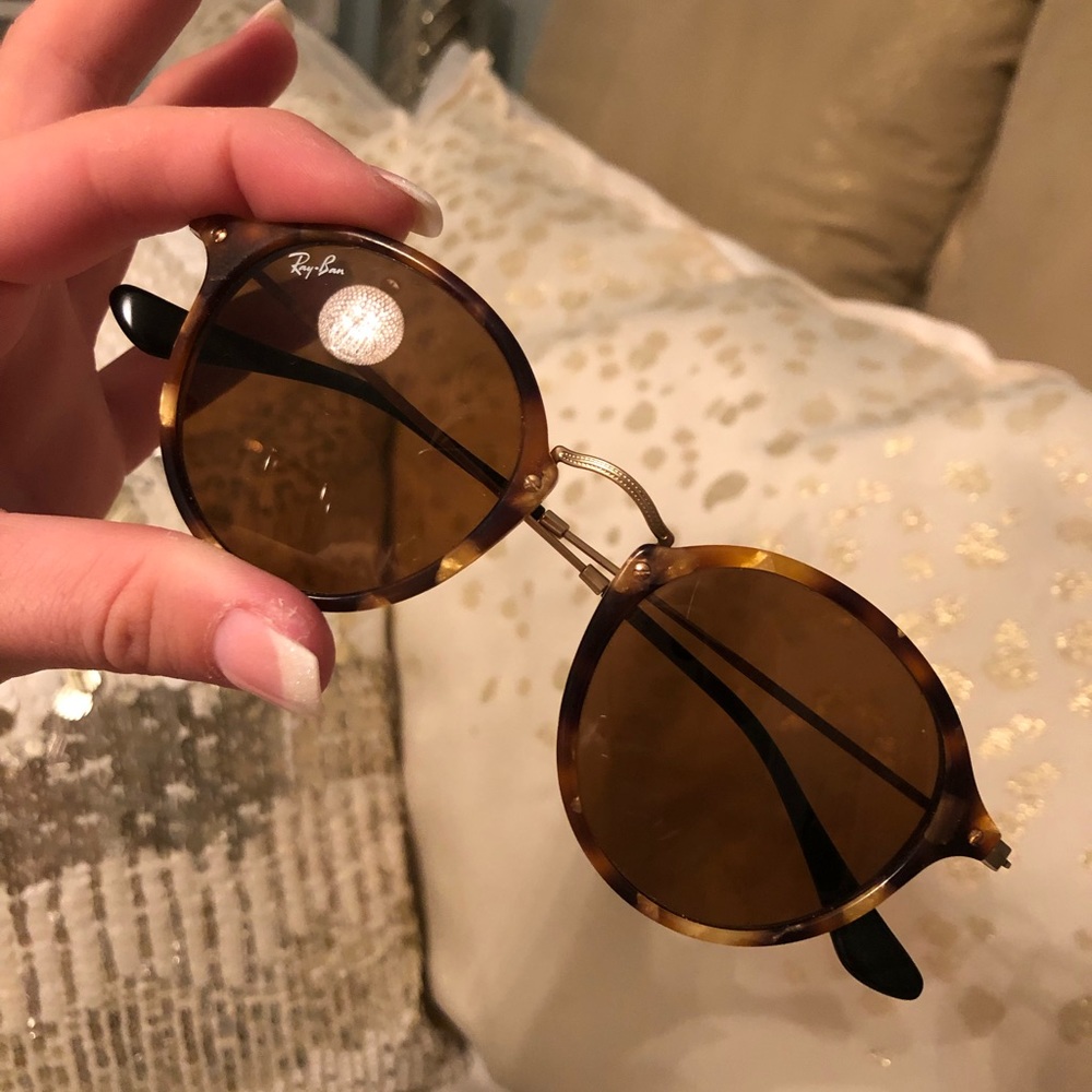 Ray Ban RB2447 Round Fleck